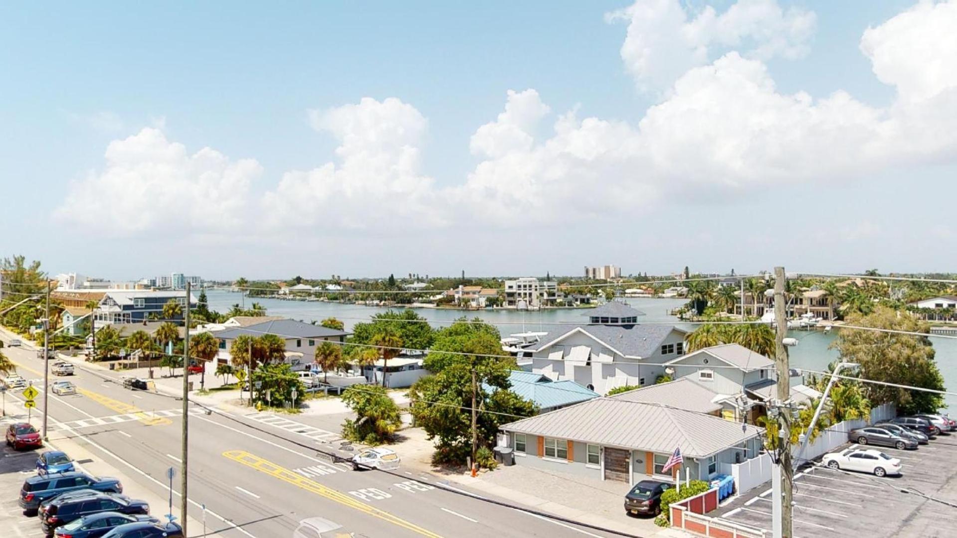 Island Inn Beach Resort St. Pete Beach Exterior foto